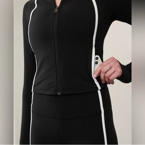 Athleta Black Activewear Top